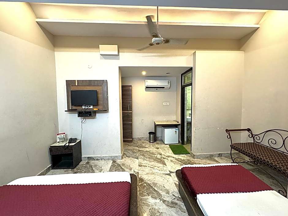 Hotel Kelson Dx – Delhi, NY