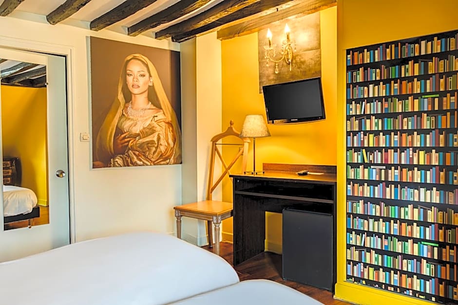 Absolute Hotel Paris République