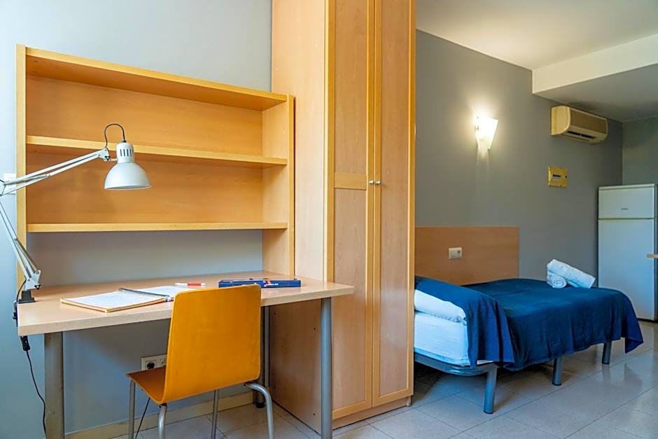 Apartaments Turístics Residencia Vila Nova