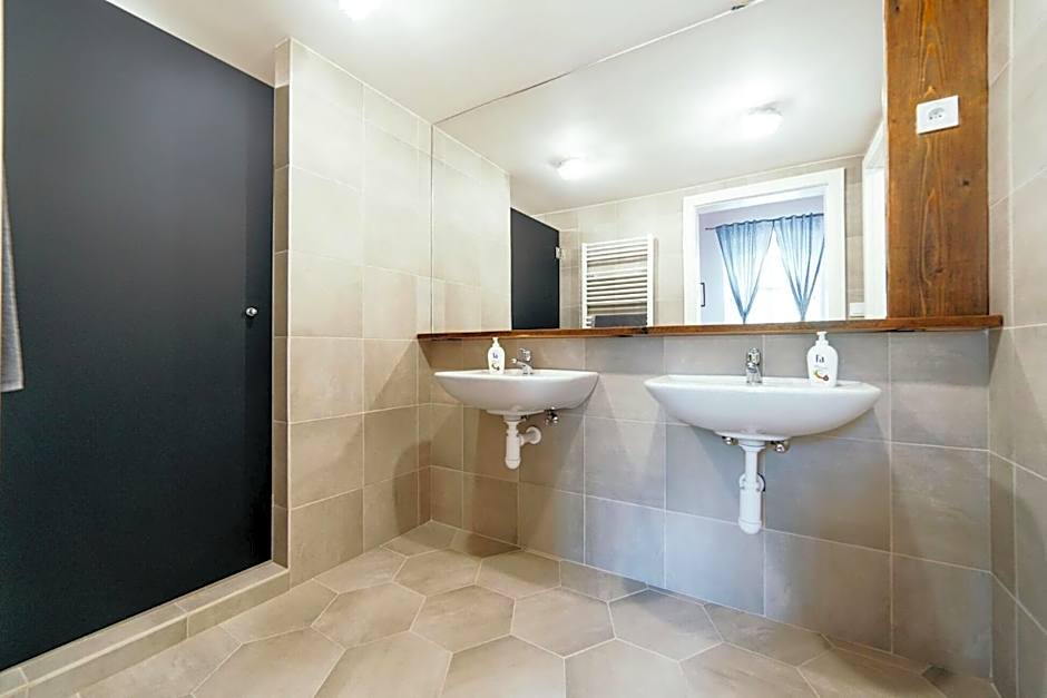 HoStel Cosmopolitan*