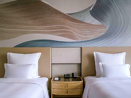 DELUXE ROOM, 2 Single Size Beds