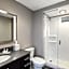 Courtyard by Marriott Hamilton