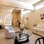 Presidential Studio with Gated Parking at Casas Sanblu