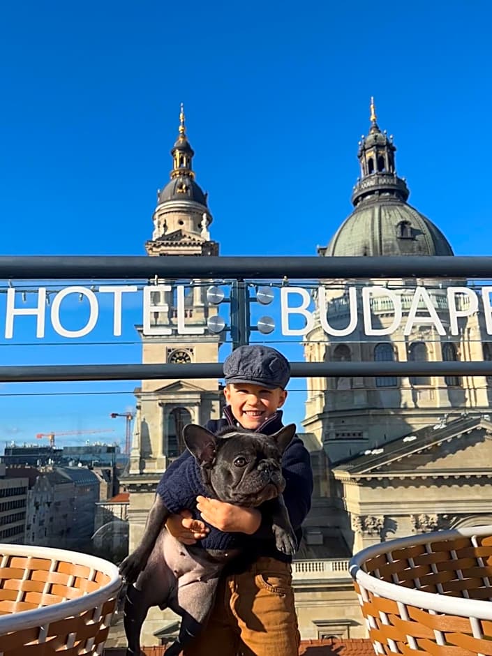 Aria Hotel Budapest by Library Hotel Collection