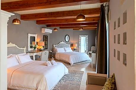 Suite with Private Pool