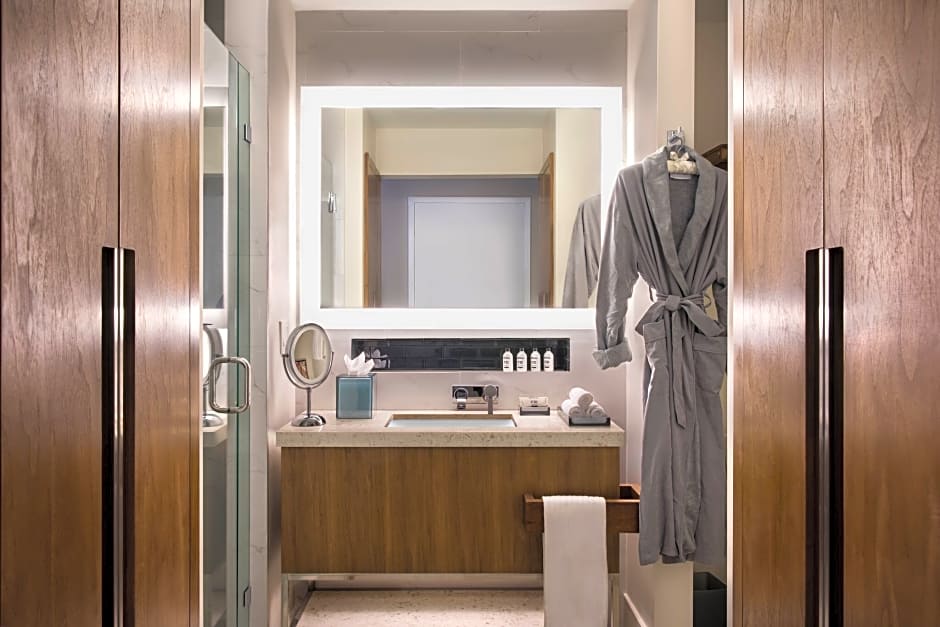Circ Hotel