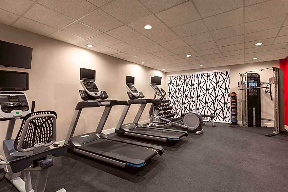 Radisson Hotel McAllen Airport