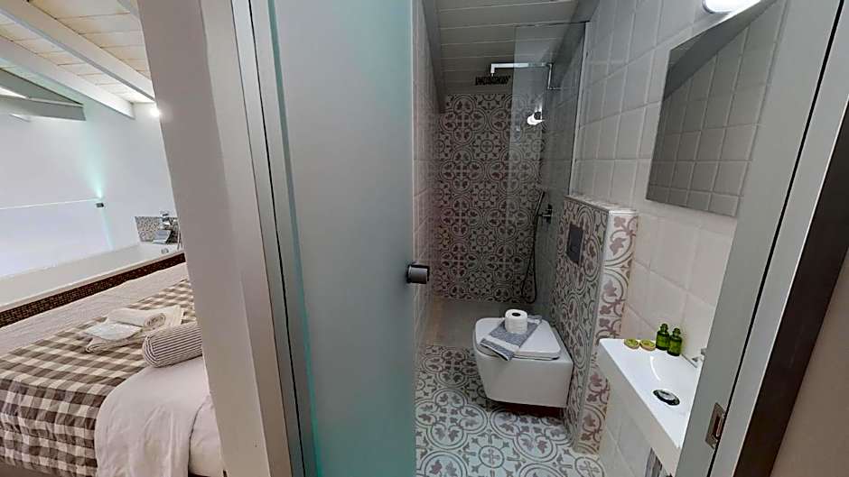 Porto Enetiko Suites