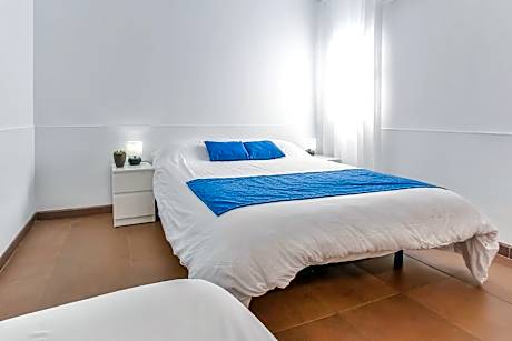 Quadruple Room for 4 People - Non-Smoking