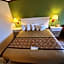 Days Inn by Wyndham Monett