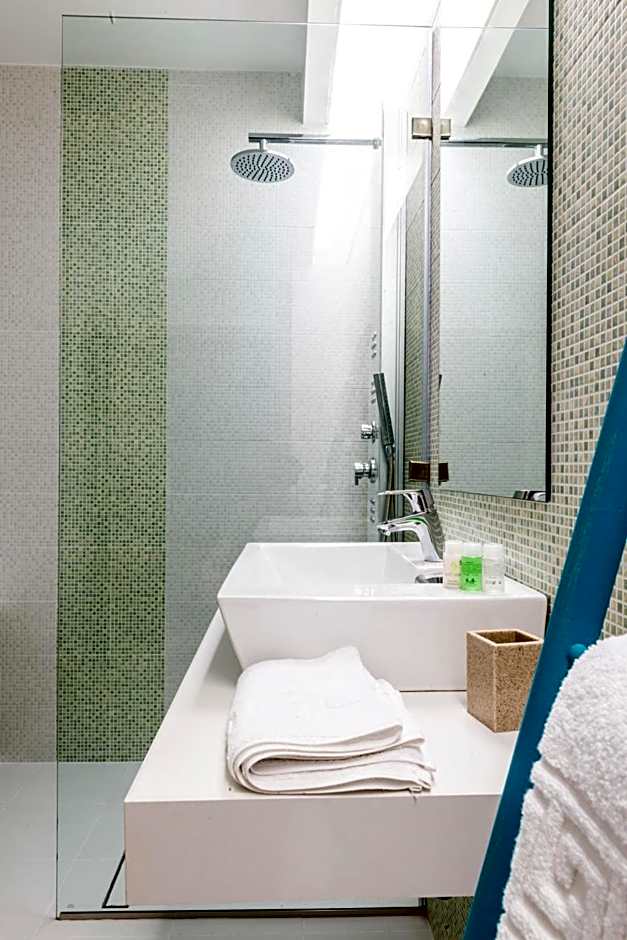 Hotel On Plonge Junior