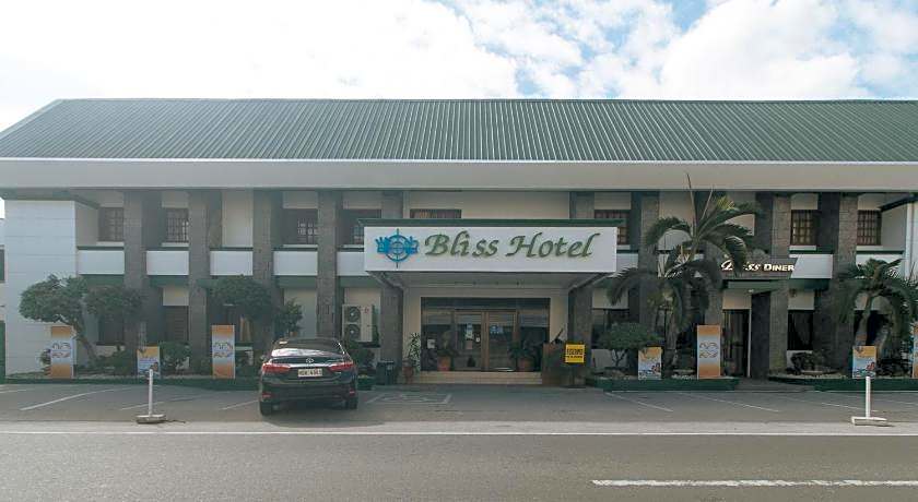 Capital O 740 Bliss Hotel Dau