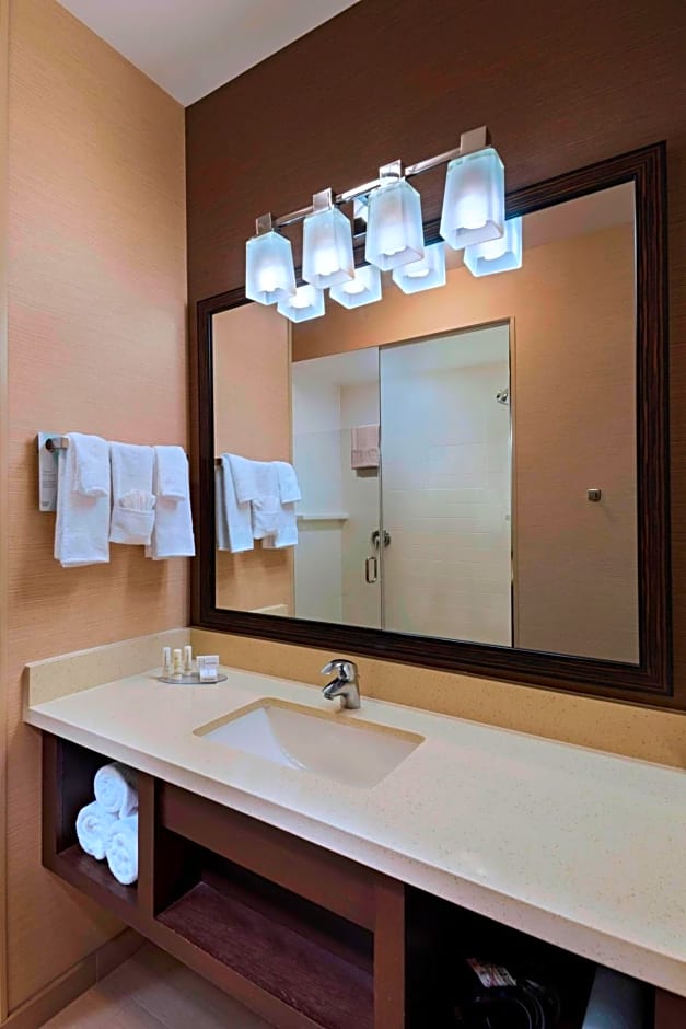 Fairfield Inn and Suites by Marriott Austin Northwest/Research Blvd