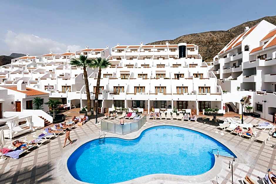 The Suites at Beverly Hills