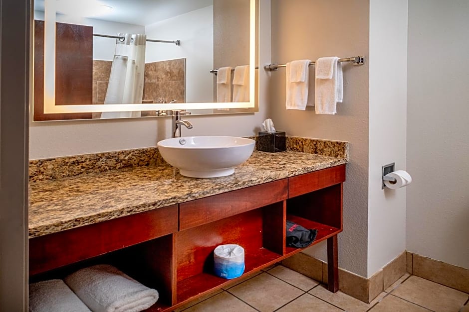 Holiday Inn Express & Suites Cross Lanes By IHG