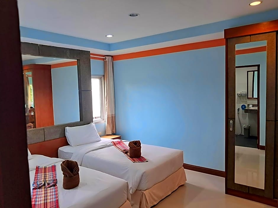 Baan Thara Guesthouse