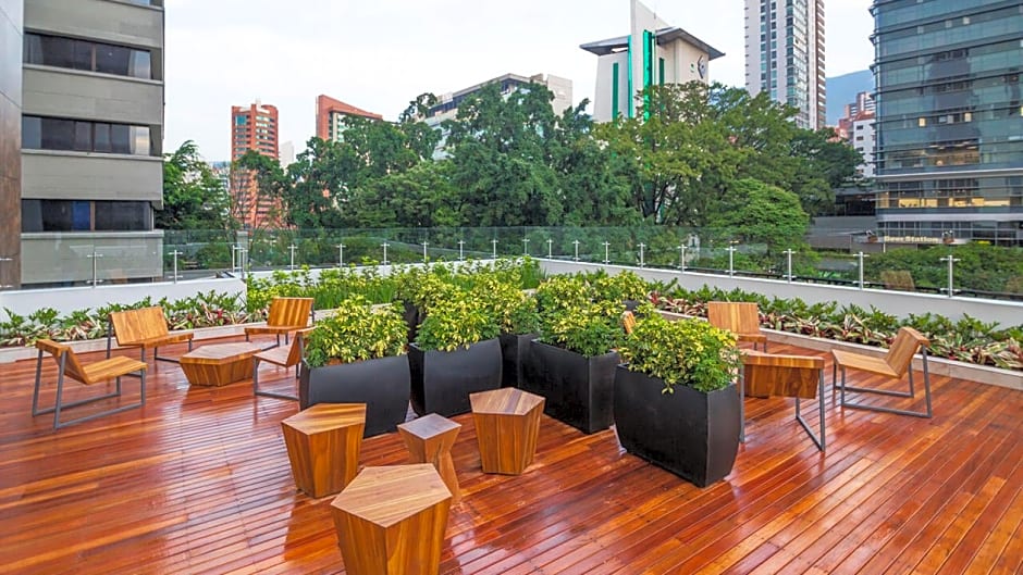 City Express Plus by Marriott Medellín Colombia