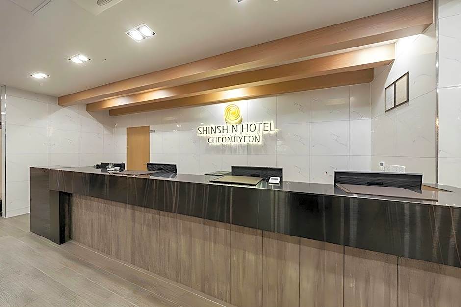 Shinshin Hotel Cheonjiyeon