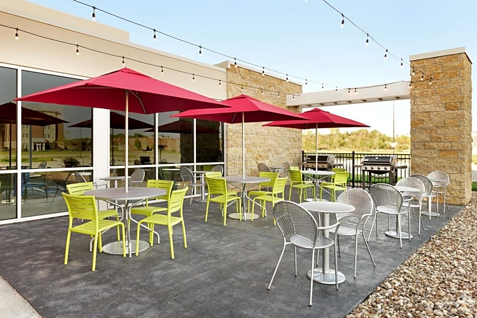Home2 Suites By Hilton Iowa City Coralville