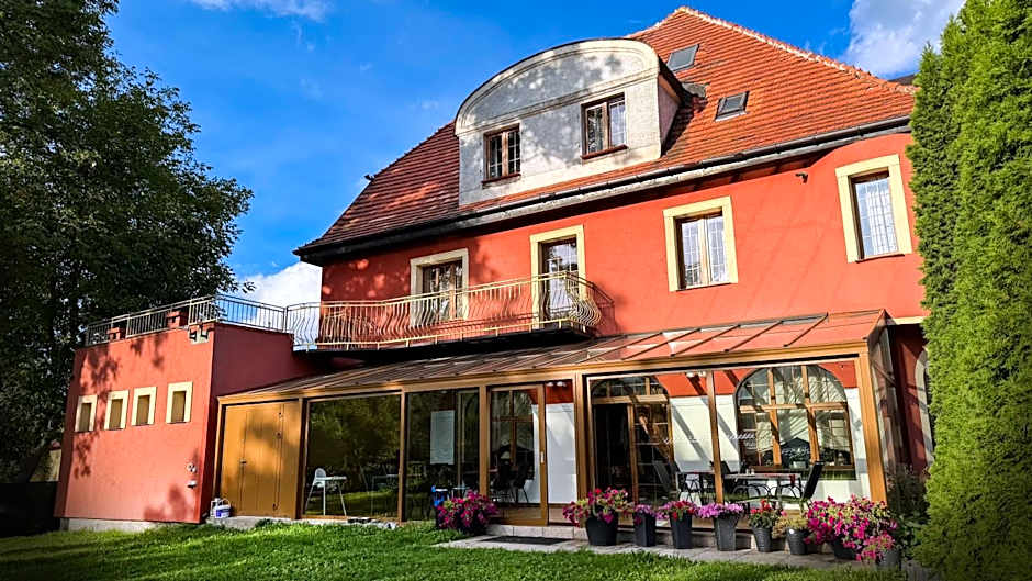 Pałacyk Karkonosze koło Karpacza
