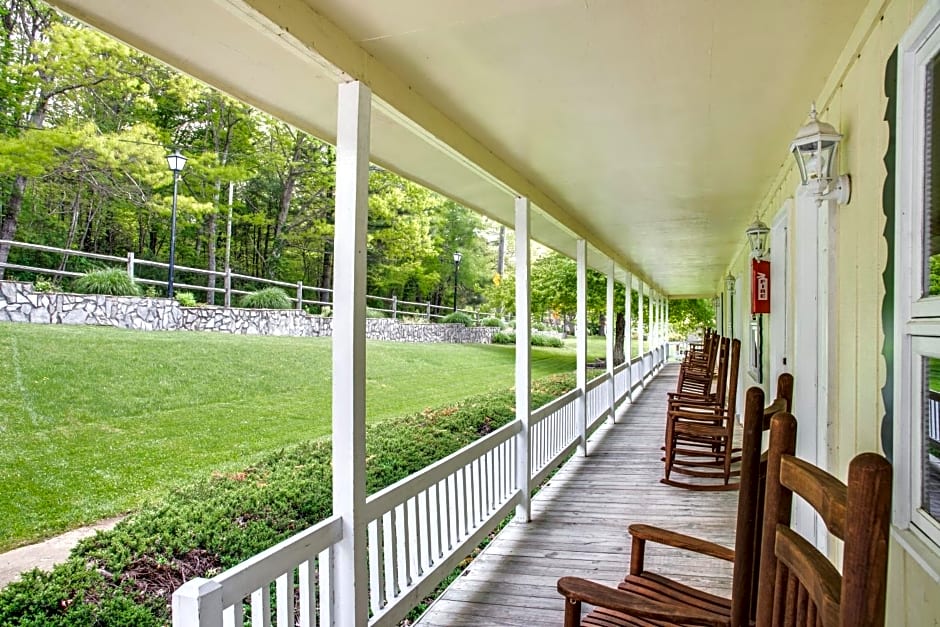 Boxwood Lodge Blowing Rock near Boone-University