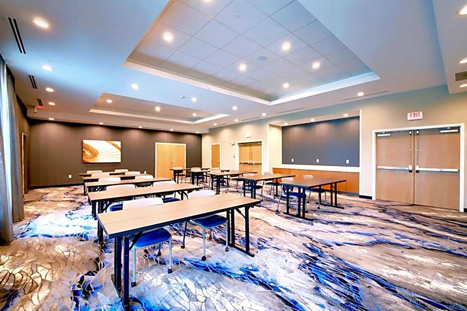 Fairfield Inn & Suites by Marriott Dallas Cedar Hill