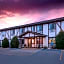 Super 8 by Wyndham Warroad