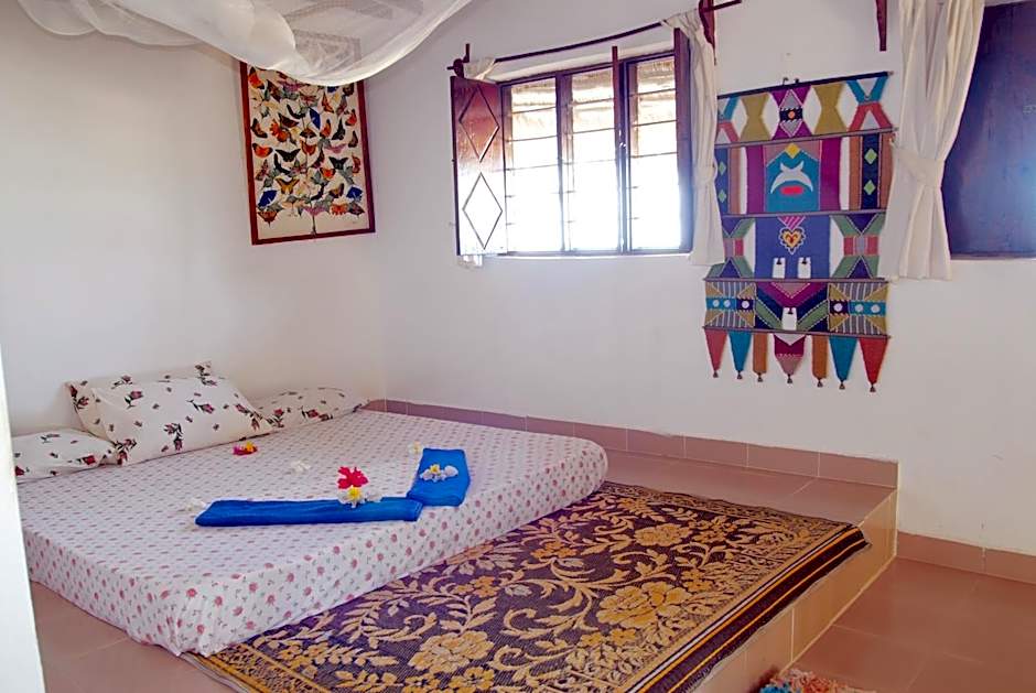 Paradise Beach Bungalows