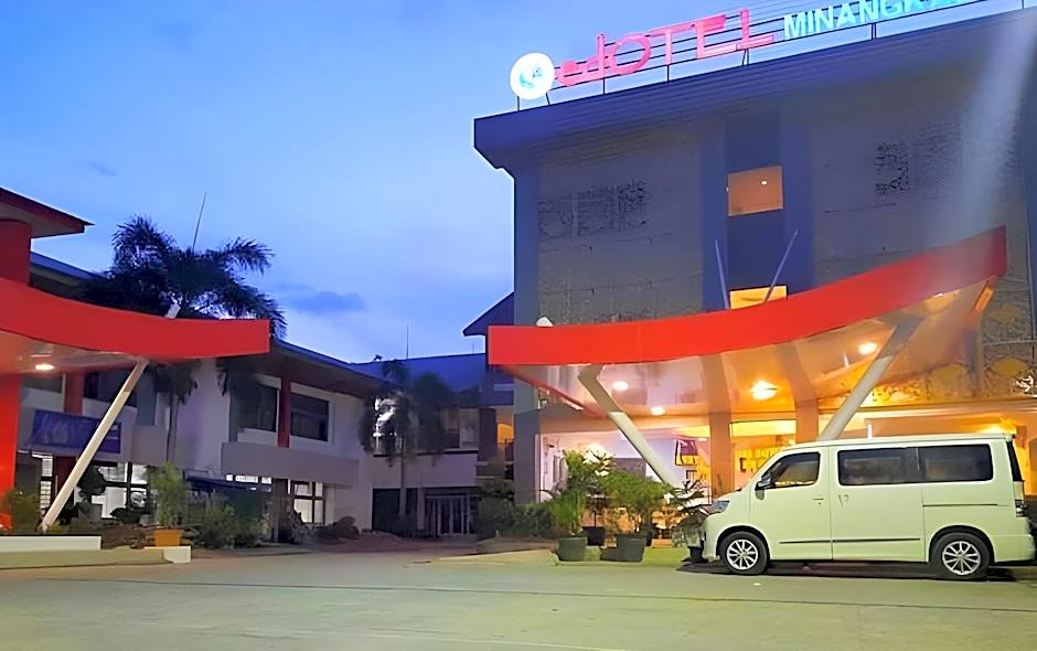 RedDoorz Syariah near RS Yos Sudarso Padang