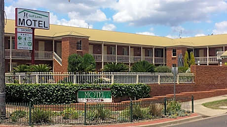 Golf Links Motel