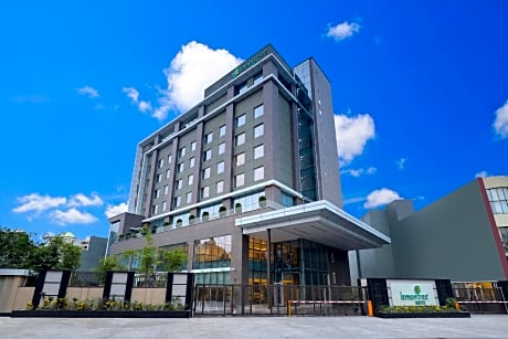 Lemon Tree Hotel Jhansi