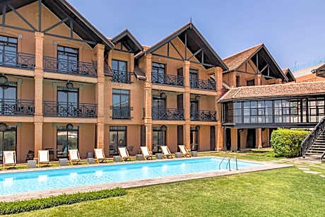 Radisson Hotel Tamboho Waterfront Antananarivo