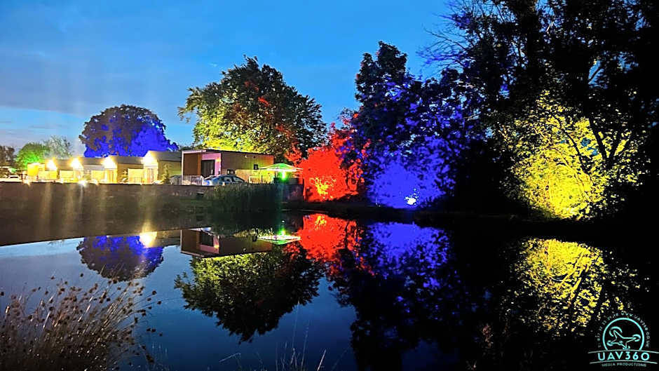 Arranview Lochside Pods & Lodges all with private Hot-tubs