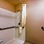 Quality Inn & Suites Chesterfield Village