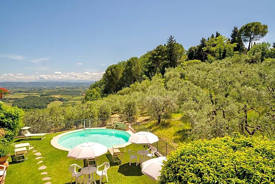 ISA-Holiday-Home with swimming-pool in San Gimignano, apartments with air conditioning and private outdoor area