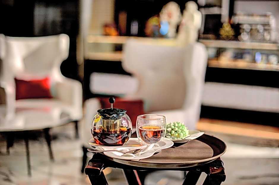 Royal Tulip City Center