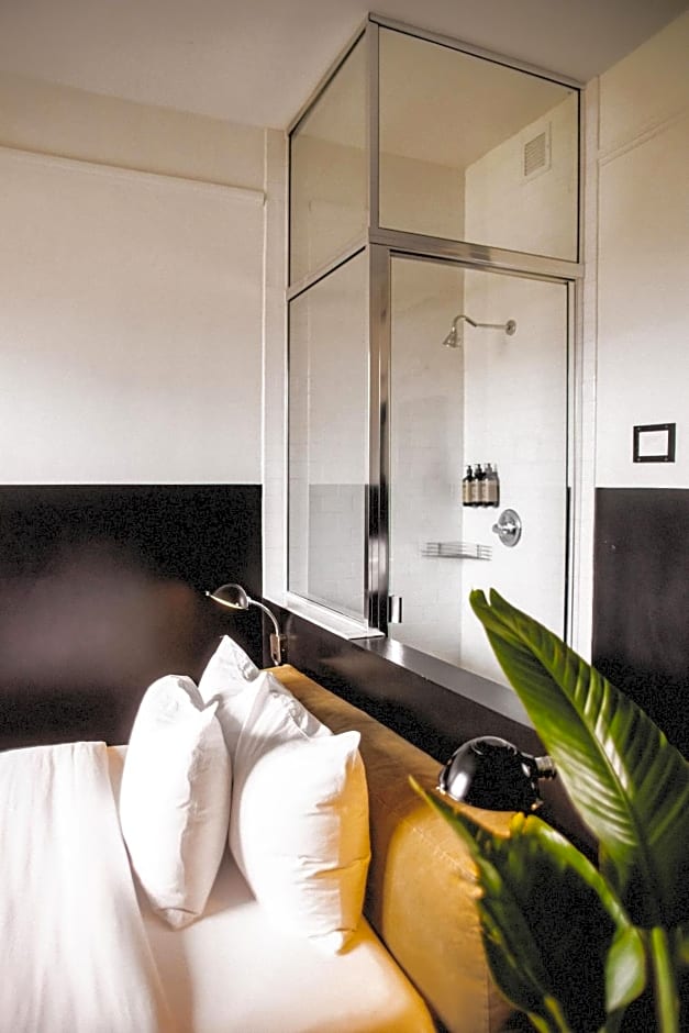 The Clyde Hotel Portland by Kasa