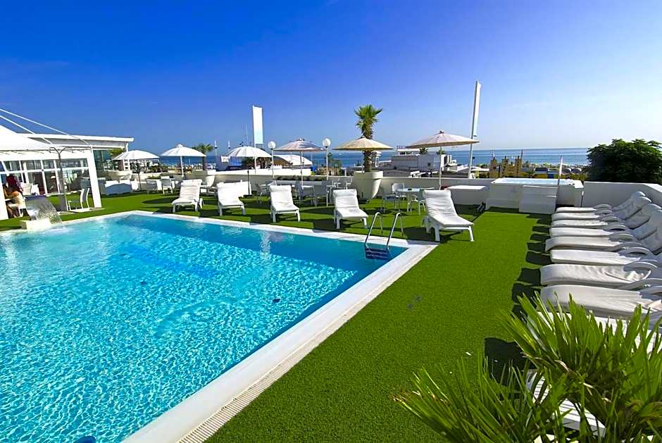 Hotel Mediterraneo