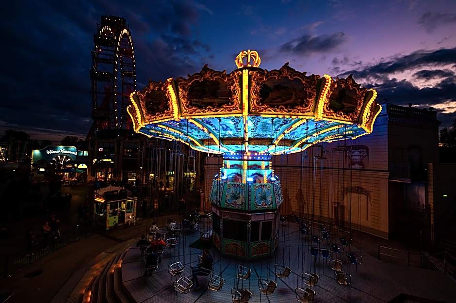 WELTWIEN Luxury Art Apartments & Free Parking