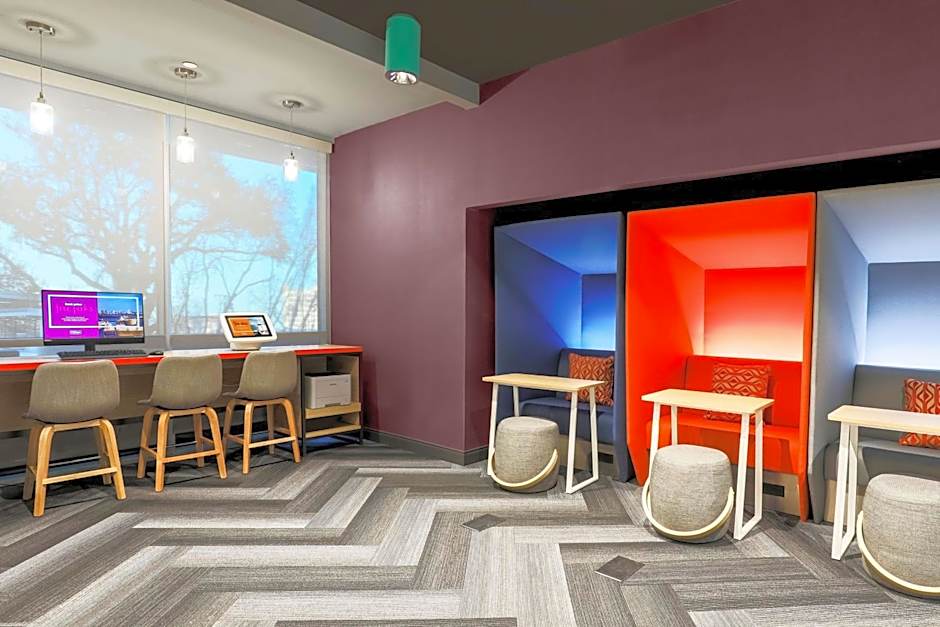 Tru by Hilton Dallas Downtown Market Center