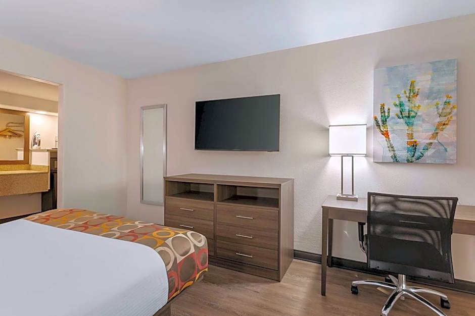 Best Western Desert Inn