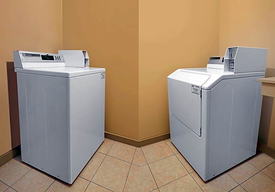 Days Inn by Wyndham Granbury