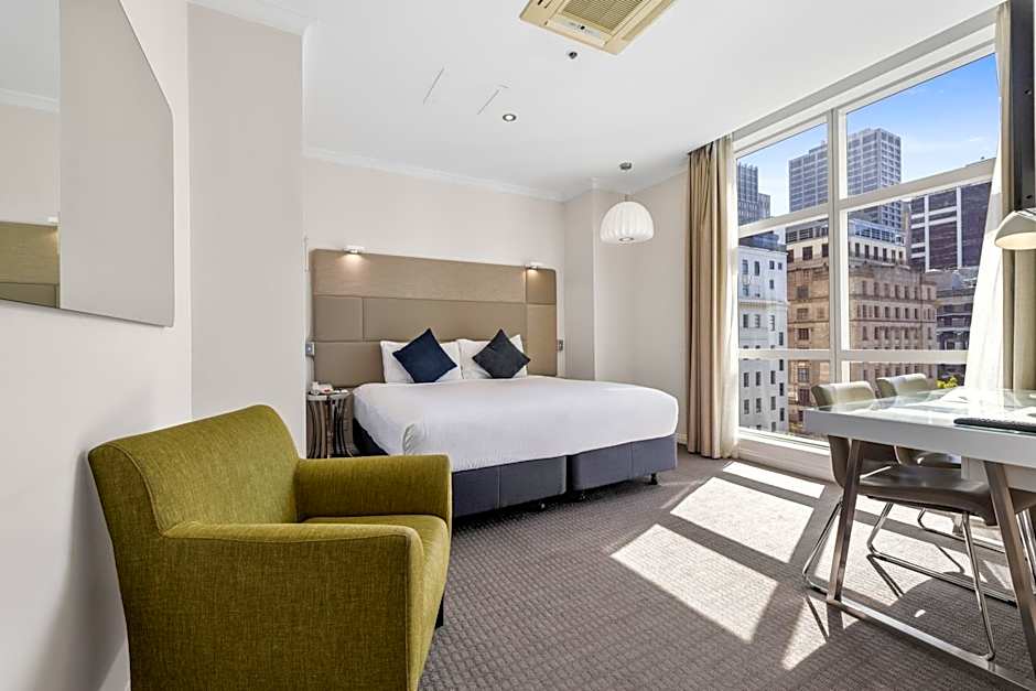 Clarion Suites Gateway