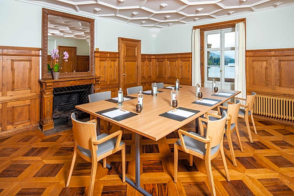 Schloss Schadau - Swiss Historic Hotel