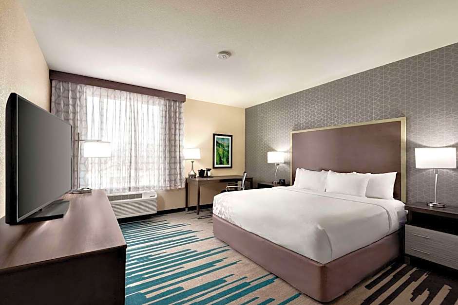 La Quinta by Wyndham Clovis CA