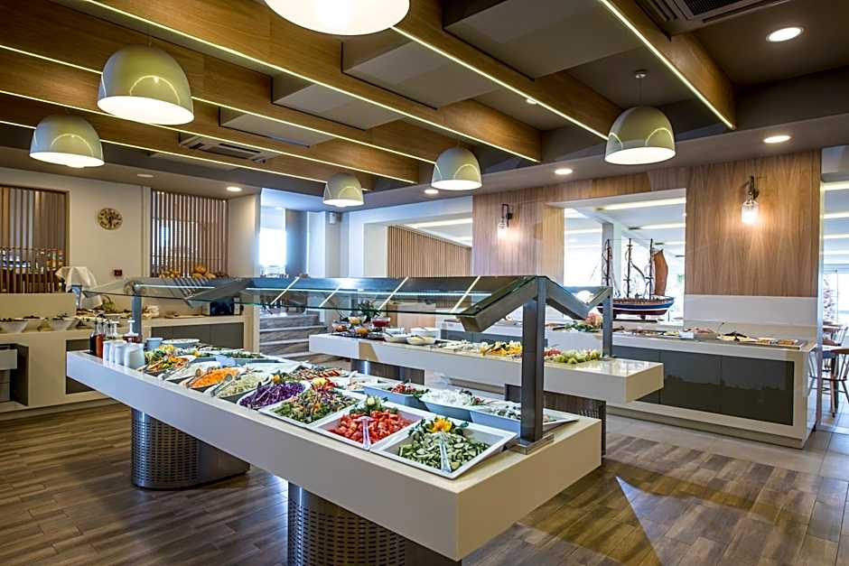 Stella Village Hotel & Bungalows