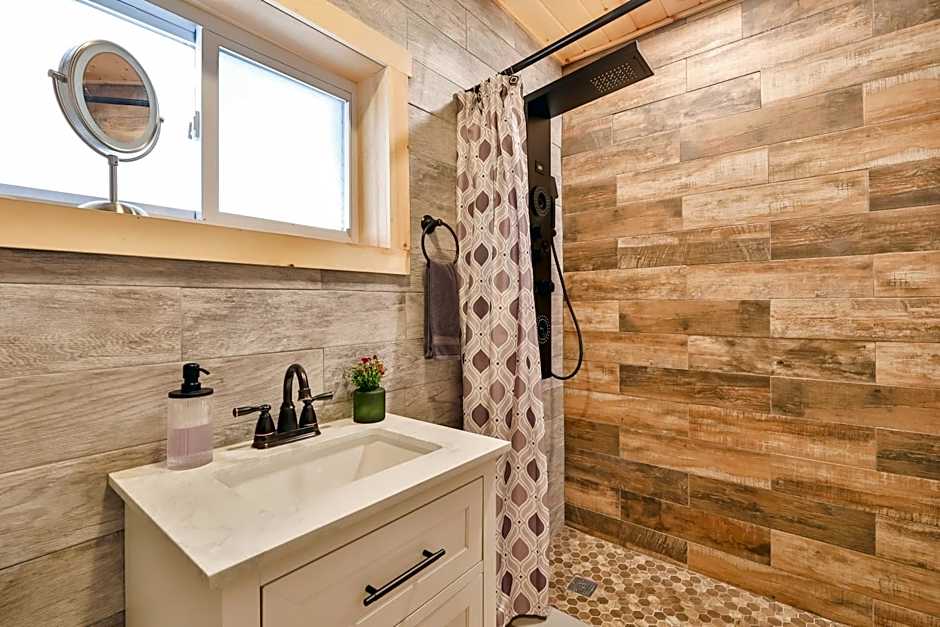 Matterhorns Hunter Lodge