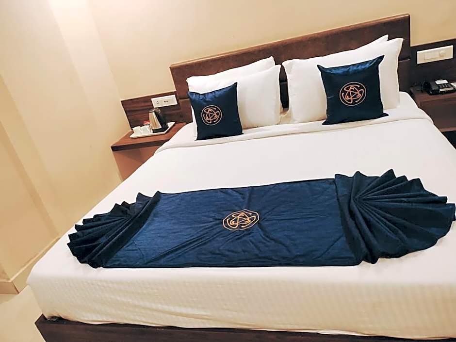 Hotel Shreehari Grand