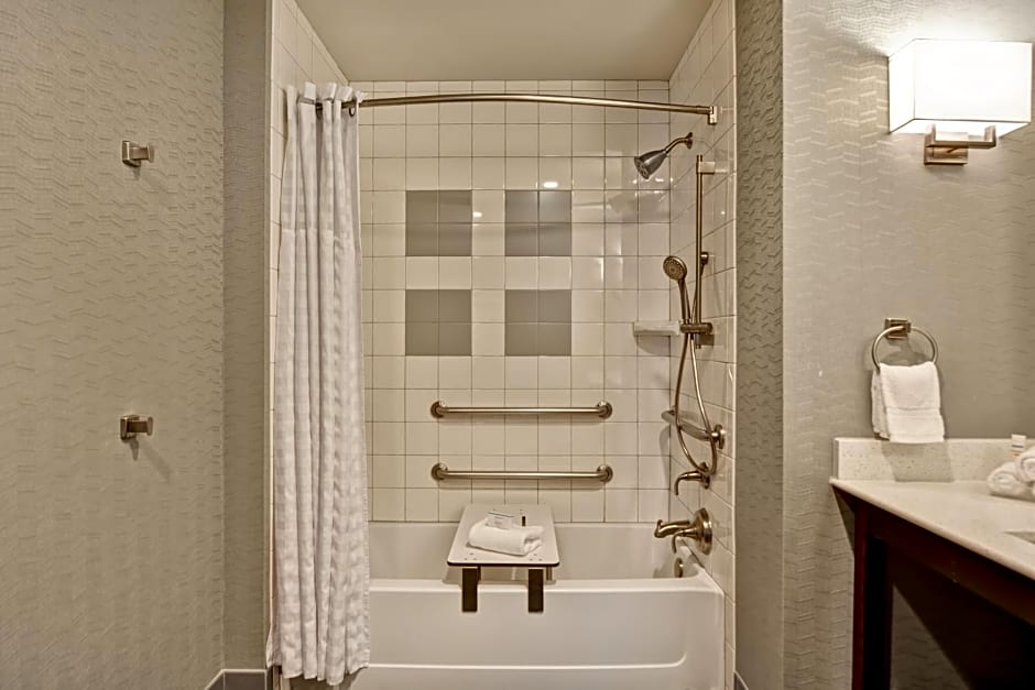 Homewood Suites TechRidge Parmer @ I-35