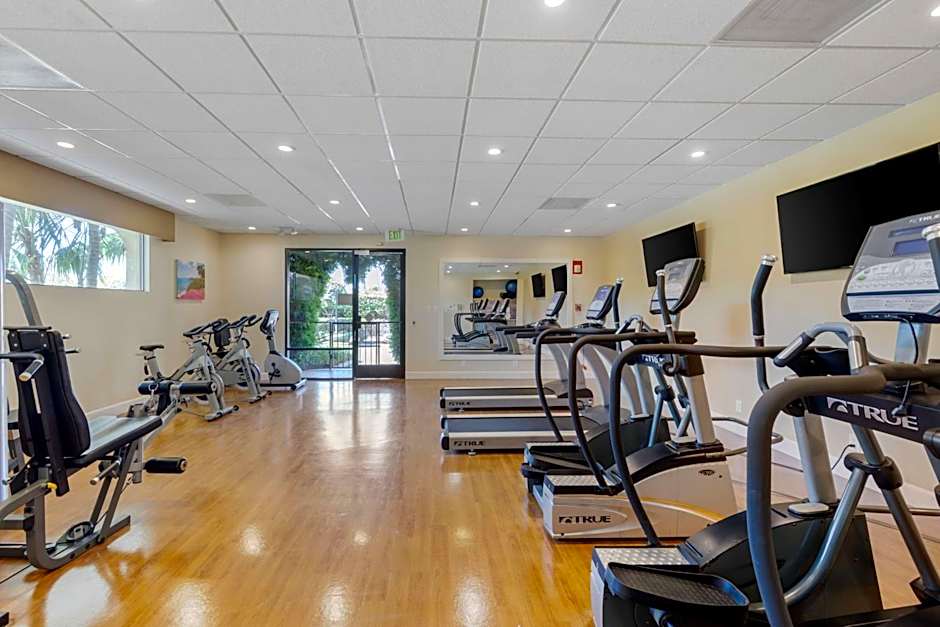 Best Western Plus South Coast Inn